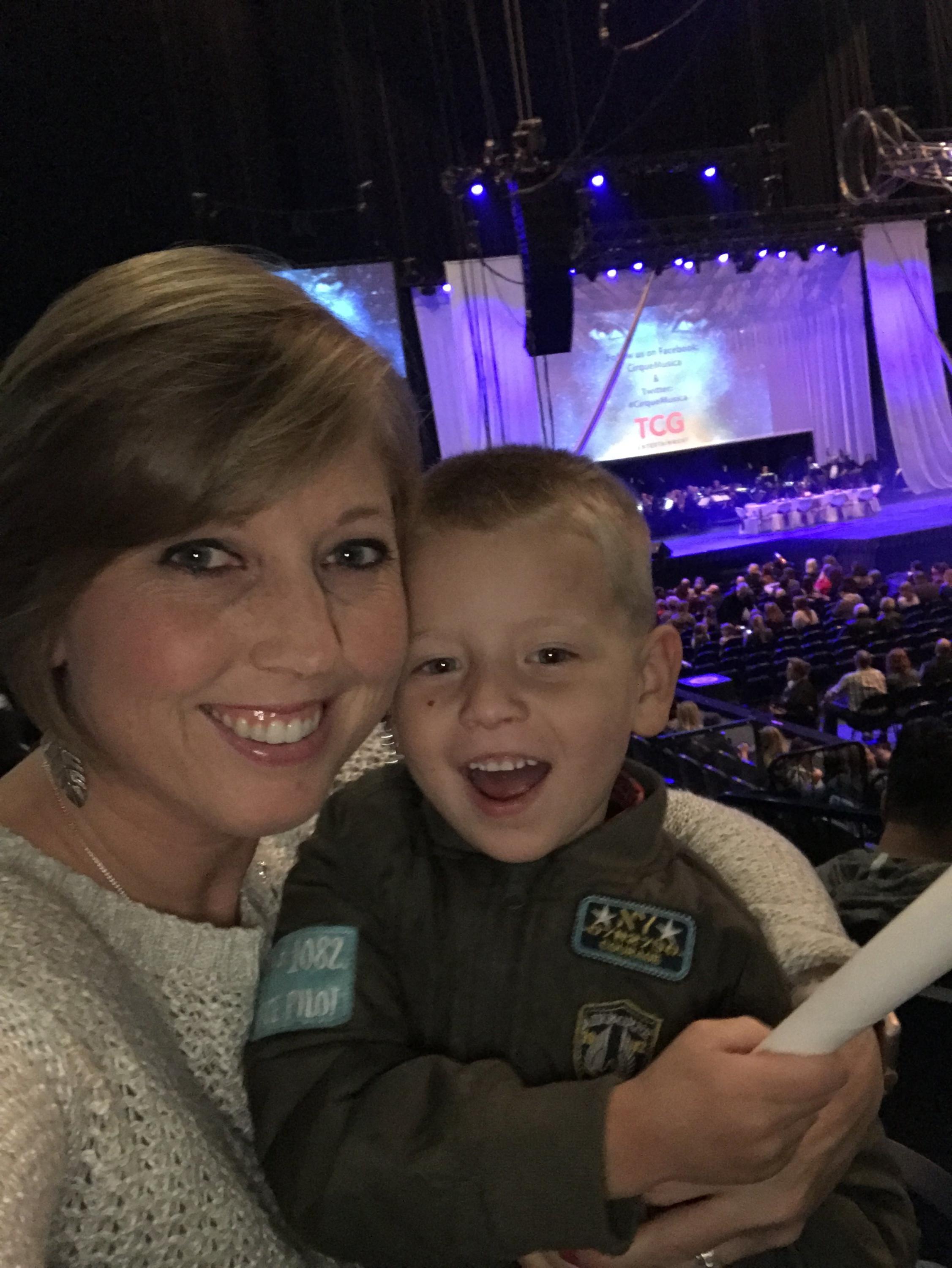 Cirque Holiday Musica Presents Believe