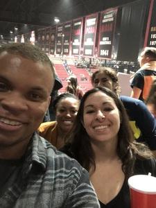 Jay-z - 4: 44 Tour With Special Guest Vic Mensa