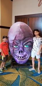 Mad Monster Party - Sunday