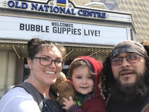 Bubble Guppies Live!