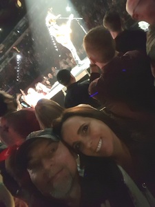 Brad Paisley - Weekend Warrior World Tour With Dustin Lynch, Chase Bryant and Lindsay Ell