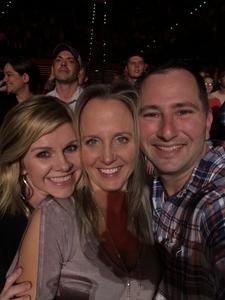 Brad Paisley - Weekend Warrior World Tour With Dustin Lynch, Chase Bryant and Lindsay Ell