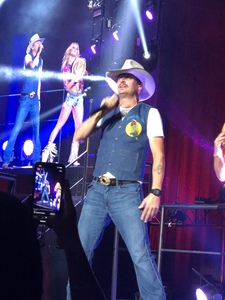Kid Rock With a Thousand Horses - American Rock N' Roll Tour