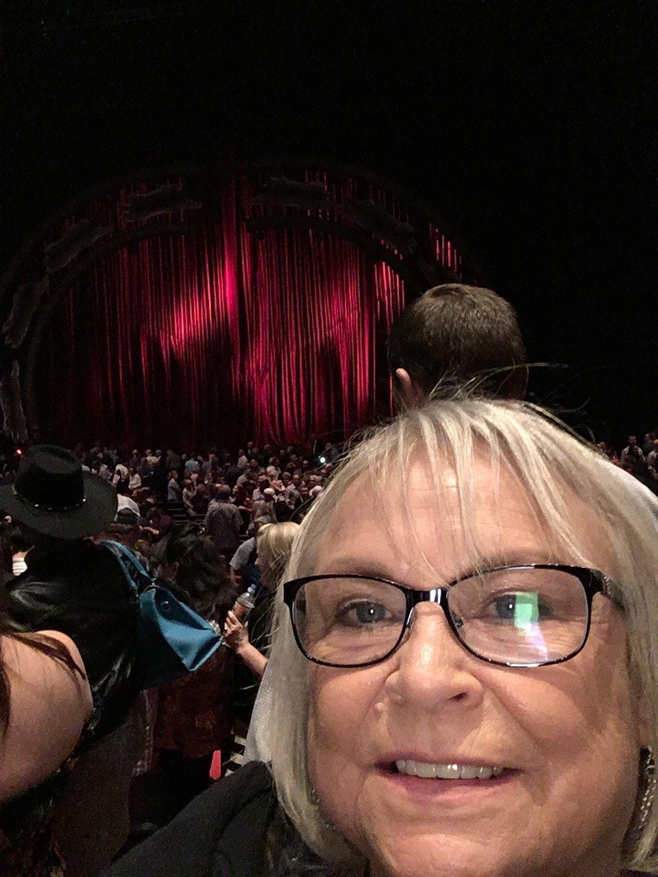 Reba and Brooks & Dunn - Live in Vegas